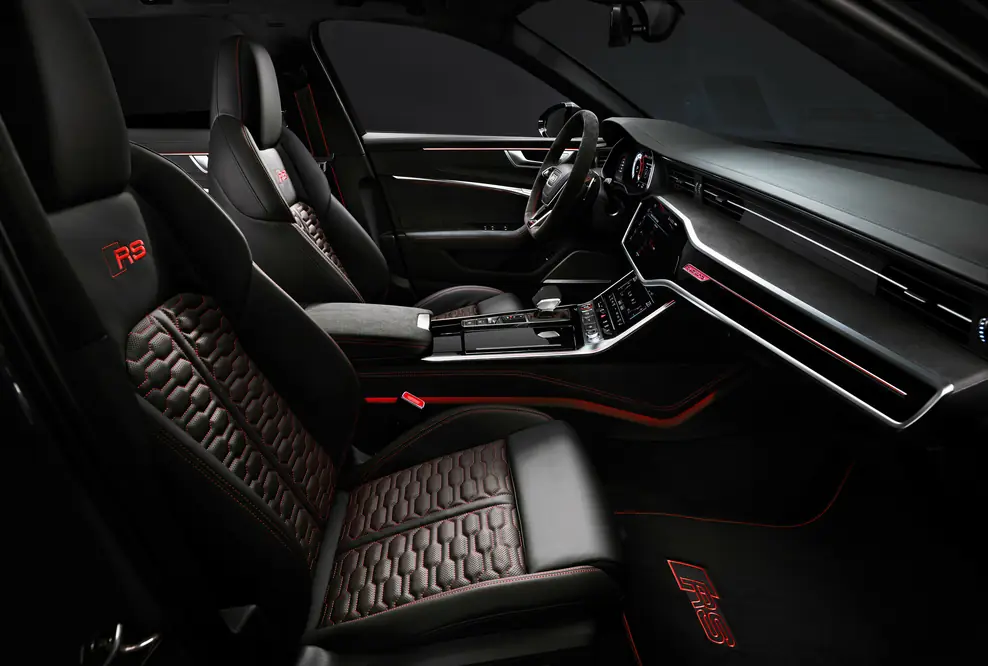 Audi RS 6 Avant performance Innenraum