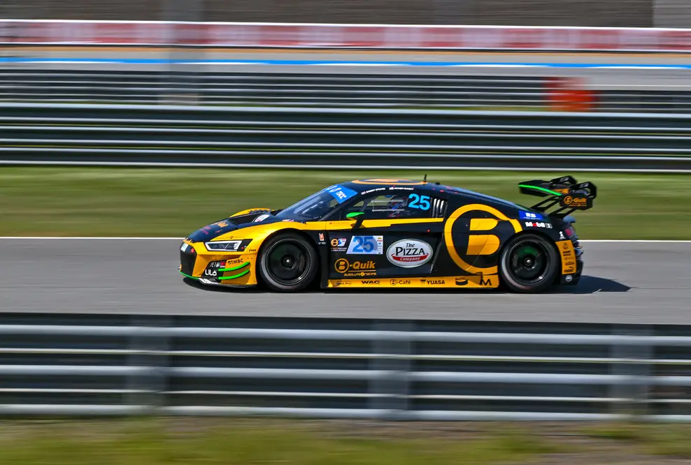 Thailand Super Series 2022 - Audi R8 LMS #25 (B-Quik Absolute Racing), Akash Nandy/Sandy Stuvik