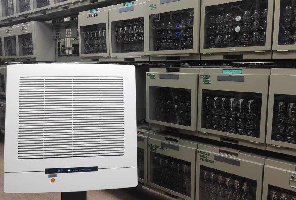 Feinstaub-Luftreiniger in einem Stellwerk der DB