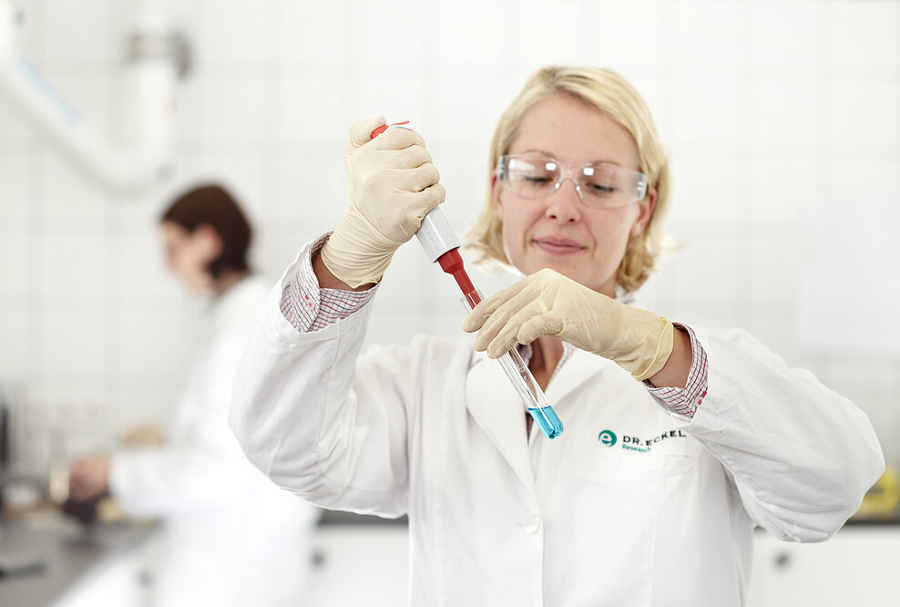 Dr. Eckel und Evonik gehen Kooperation bei phytogenen Zusatzstoffen ein