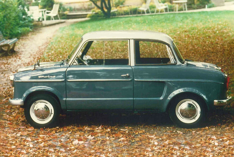 Der NSU Prinz I-II in der Farbkombination Blau-Weiß (1958)