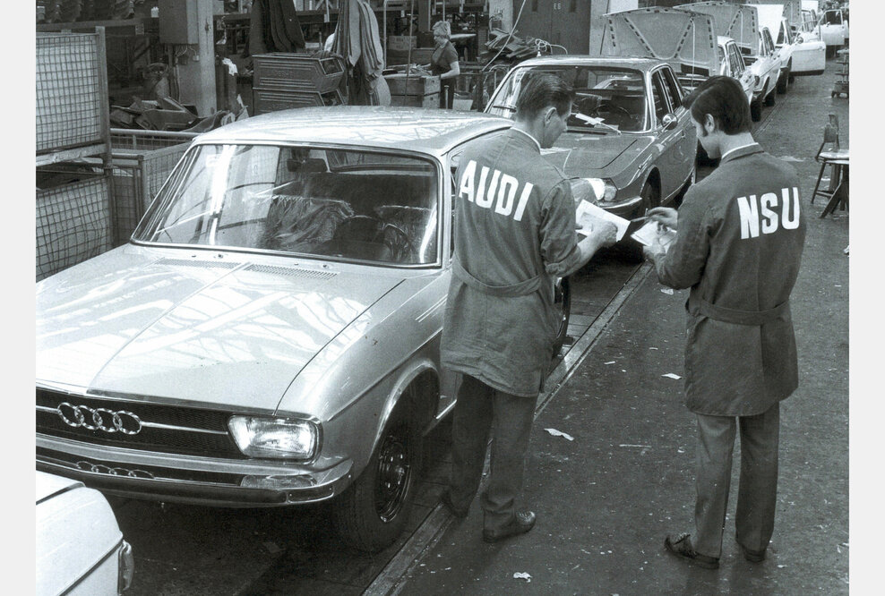 Nach der Fusion 1969 werden Audi 100 und NSU Ro 80 in Neckarsulm gefertigt.