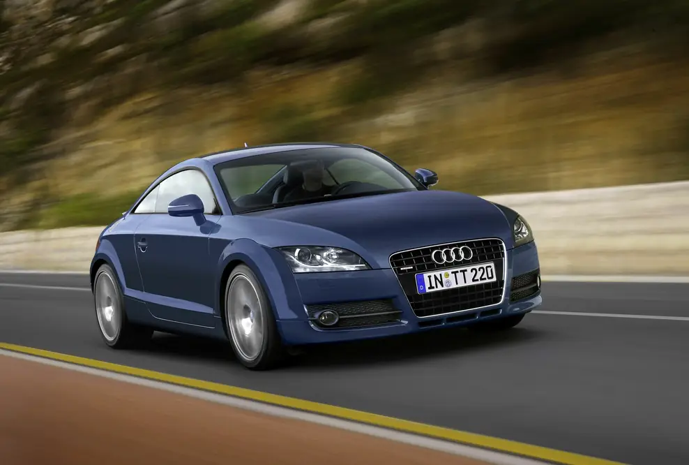 Audi TT Coupé, zweite Generation (Fahraufnahme).