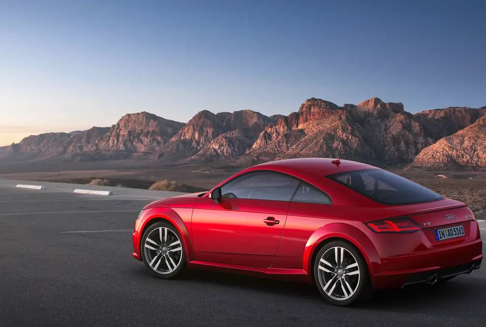 Audi TT Coupé, Standaufnahme, Farbe: Tangorot