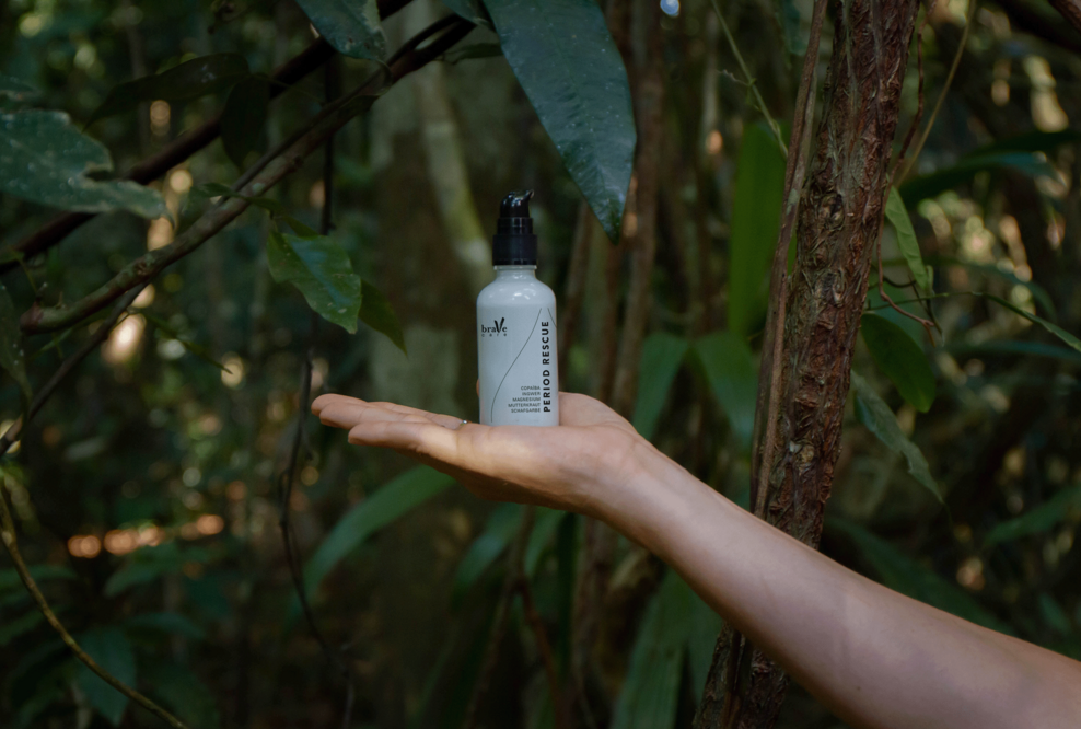 Periodencreme bei Regelbeschwerden mit Copaiba Öl, Schafgarbe, Ingwer, Mutterkraut, Lavendel
