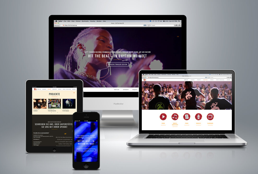 Verschiedene Seiten der Website von "Hit The Beat" im neuen Design auf verschiedenen Endgeräten.