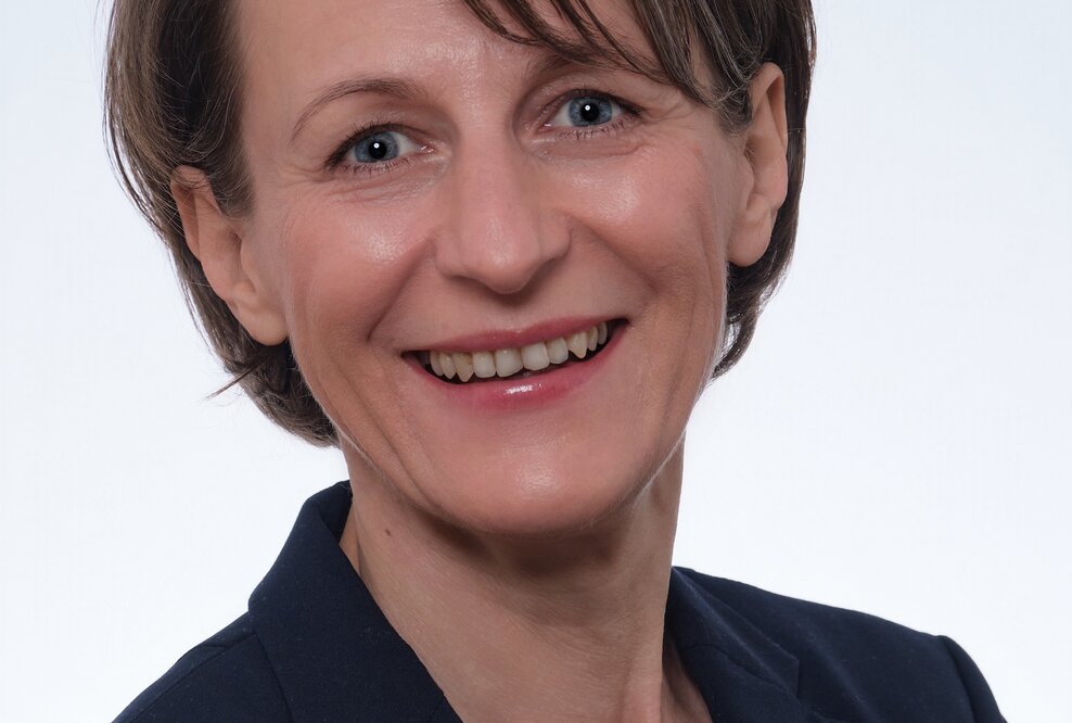 Mentalcoach Snjezana Bacher hilft ihren Klienten, realistische Ziele zu setzen und effektive Strategien zur Umsetzung ihrer Vorsätze zu entwickeln.