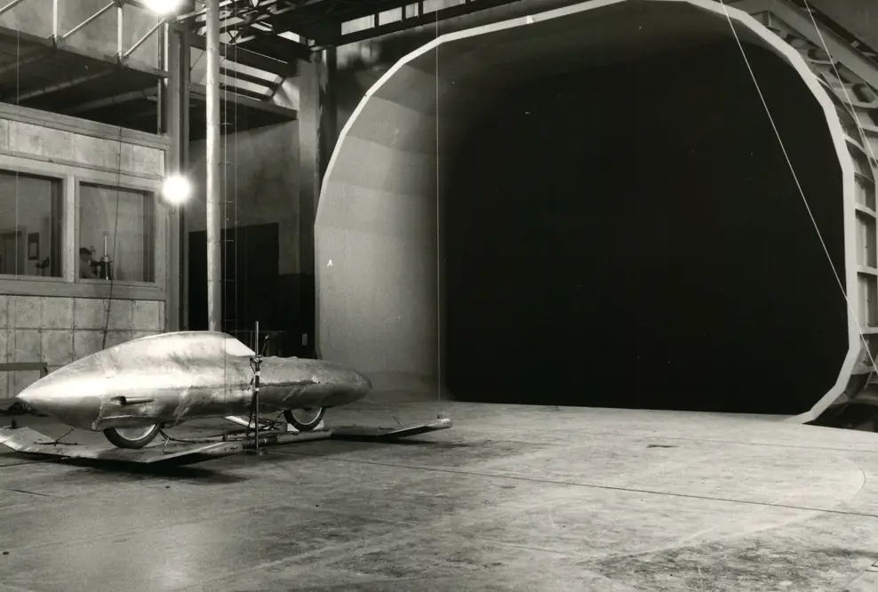 Aerodynamisch von Rekord zu Rekord - Eine Konstruktion von Gustav Adolf Baumm im Windkanal.