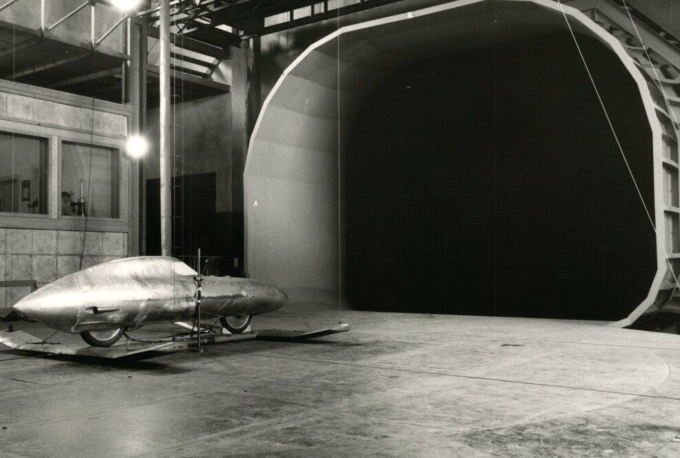 Aerodynamisch von Rekord zu Rekord - Eine Konstruktion von Gustav Adolf Baumm im Windkanal.