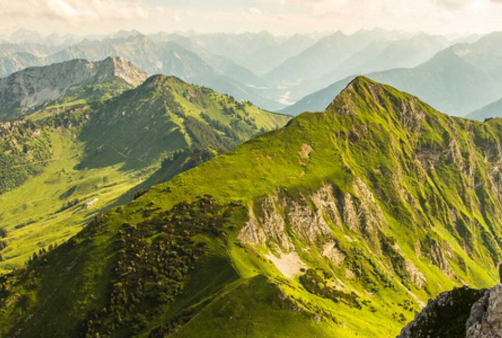 Gegen die Müllflut in den Bergen: Gemeinsam für eine saubere Zukunft!