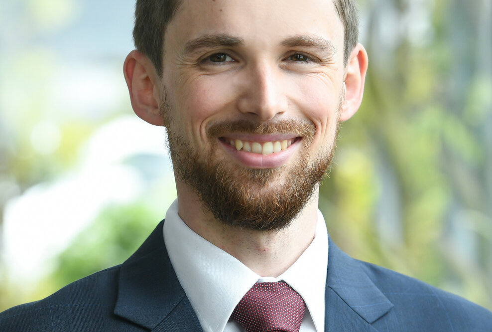 Mit Dr. Viktor Eckel tritt die zweite Generation in die Unternehmensführung ein