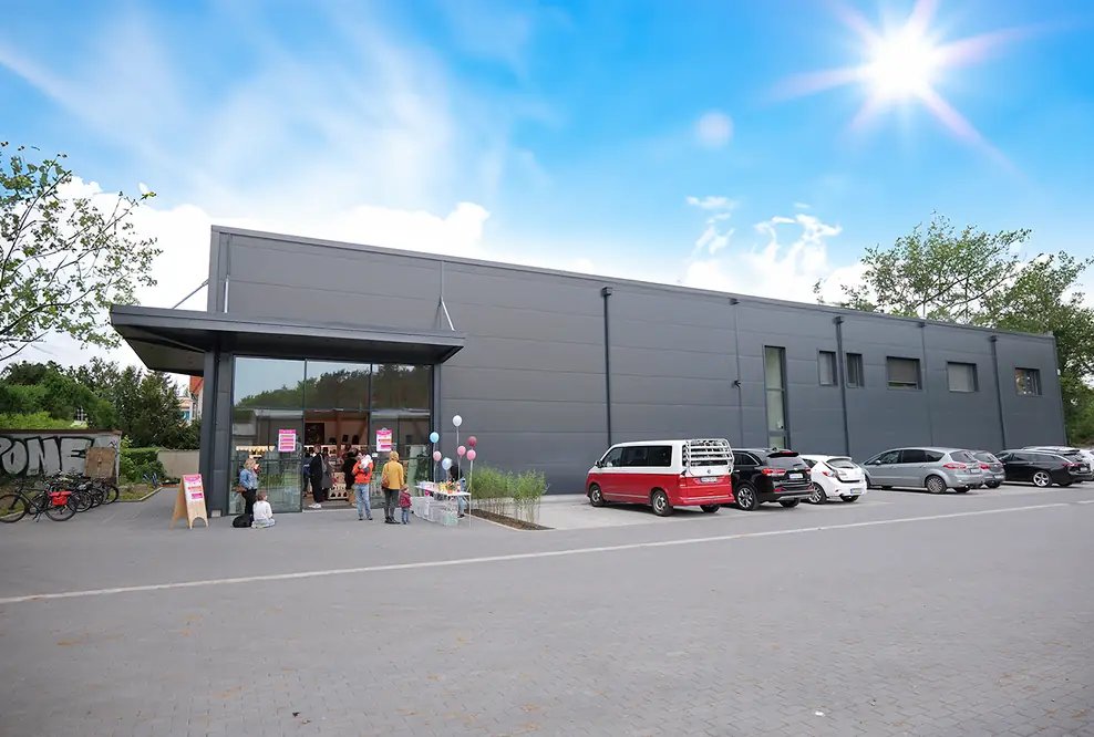 Der neue promobo Flagshipstore in Hohen Neuendorf: Ein architektonisches Highlight zieht ein positives Zwischenfazit