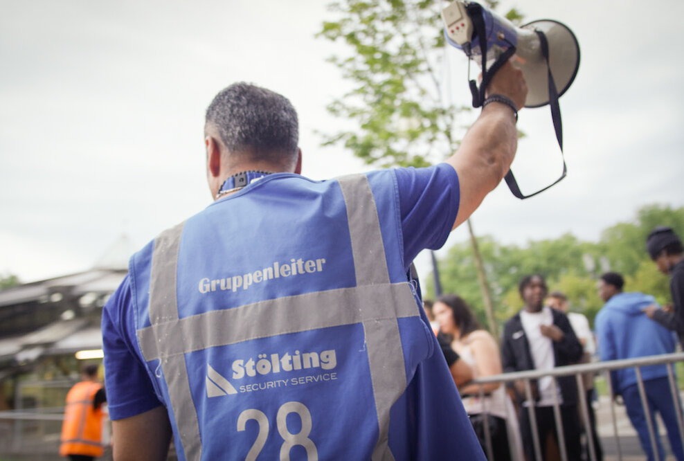  1.300 Sicherheitskräfte waren pro Spiel in Gelsenkirchen und Düsseldorf im Einsatz.