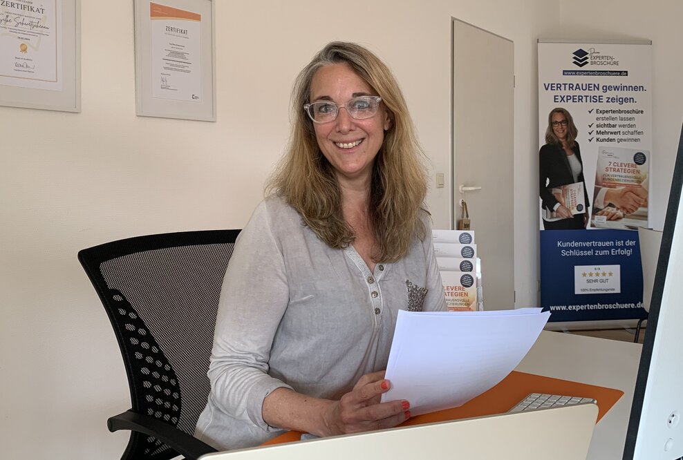 Premiumtexterin Silke Schwetschenau bietet einen schnellen Text-Check an