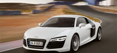 Der neue Audi R8 - ultra-leicht und neu geschärft