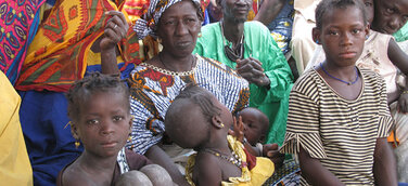 Dirk Niebel kündigt 100 Millionen Euro Unterstützung bei Mali-Geberkonferenz in Brüssel an