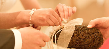 Ein Stück Metall verbindet für die Ewigkeit