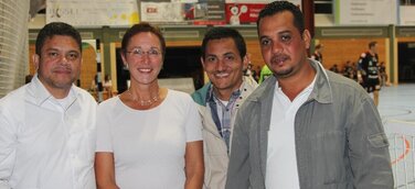 Handball-Bundesliga in Erlangen: Bürgermeister von San Carlos, Nicaragua, als Ehrengast dabei