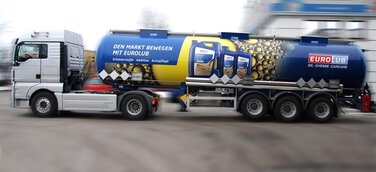 Silber bei PrintStars 2013: Tanklaster-Beklebung von ADVERMA Markenkommunikation prämiert