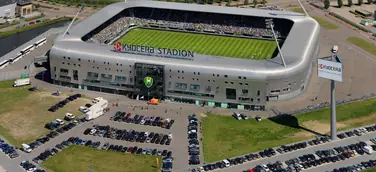 Kyocera stattet Fußballstadion in Den Haag mit 2.900 Solarmodulen aus