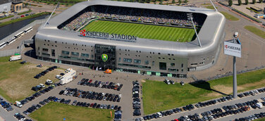 Kyocera stattet Fußballstadion in Den Haag mit 2.900 Solarmodulen aus