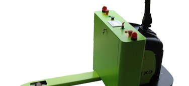 GABELHUB-JET 200, ein Niederflurförderfahrzeug (Ameise) als Fahrerloses Transportsystem