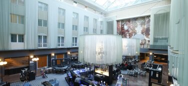 Lifestyle meets Food - Radisson Blu Hotel, Bremen im neuen, modernen Design mit coolem Beef-Bar-Restaurant