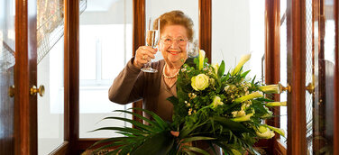 Die Hundertjährige, die mit dem Lift fährt