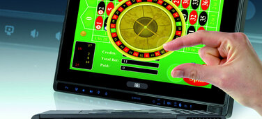 Lüfterfreier Multi-Touch Panel - PC mit ebener Front