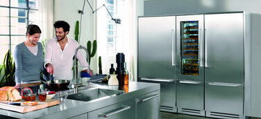 Innovation trifft Erfahrung: KitchenAid bringt neue Großgerätelinie auf den Markt