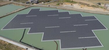 Kyocera TCL Solar nimmt schwimmende Mega-Solarkraftwerke in der Präfektur Hyogo in Japan in Betrieb