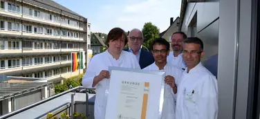 Kompetenz in der Gefäßchirurgie erneut belegt