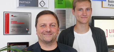 Ulf Klose und Joshua Bark erhalten Systemadministratoren-Zertifikat in Red Hat OpenStack