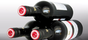 Erste Württemberger Weingärtnergenossenschaften nehmen Heimat-Qualitätssiegel auf Flaschenkapsel