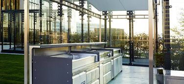 Mobile Kitchen – innovative System-Module für die luxuriöse Outdoor-Küche