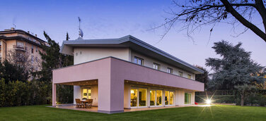 Rubner Haus: Kubistische Architektur trifft familiäre Wohnatmosphäre
