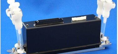 KYOCERA bringt robusten Druckkopf für digitalen Textildruck auf den Markt