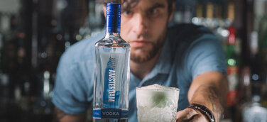 The Next Generation of Barkeepers: Junge Bartender kreieren Drinks mit neuem Premiumvodka