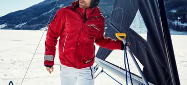 Wintersport-Mode 2015/16 von Gaastra im Rausch des Eissegelns