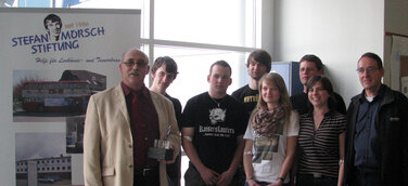 Schulprojekt leistet nachhaltige Hilfe für Leukämie- und Tumorkranke