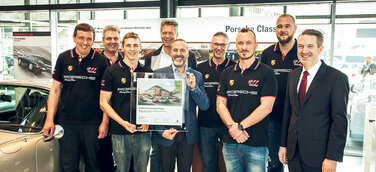 Ausgezeichnete Kompetenz für klassische Porsche Modelle. Das Porsche Zentrum Niederrhein ist offizieller Porsche Classic Partner.