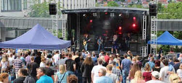 70 Jahre Eckert Schulen: Über 6.000 feiern in Regenstauf