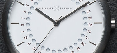 Redesign einer erfolgreichen Uhr aus den 90ern, in limitierter Edition, als Start Up bei Kickstarter