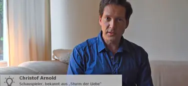 Video-Botschaften gegen die Handynutzung am Steuer: Prominente unterstützen Kampagne „BE SMART“