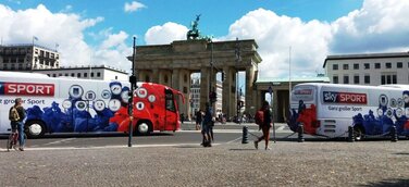 Ganz großer Sport: inovisco setzt deutschlandweite Buswerbung für Sky SPORT um