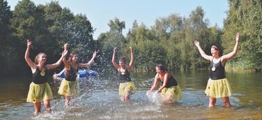 SOMMERJUNG - Das Ferienlager für Erwachsene - Eine Idee mit Herz und ohne Handy