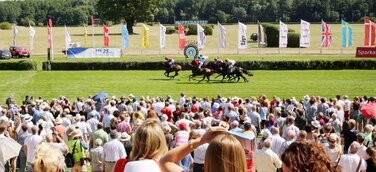 Auf's richtige Pferd gesetzt: Optimahl Catering erweitert 2017 Gastronomieangebot in Hoppegarten
