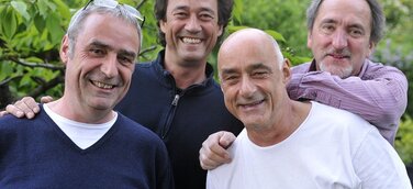 Mit Bier und Bratwurst - Tommie Goerz liest auf dem Keller