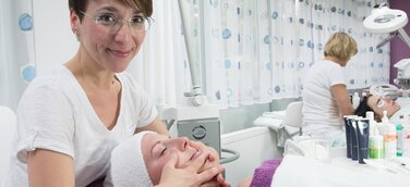 Berufe im Fokus: Kosmetiker – Gefragtes Umschulungsangebot im BFW Leipzig