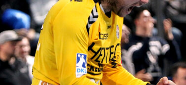 Handball: Nikolas „Katze“ Katsigiannis bleibt beim HC Erlangen